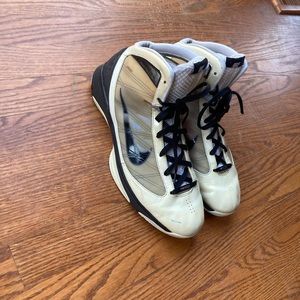 Nike Hyperize Hyperdunk Basketball Shoes Men’s Size 12